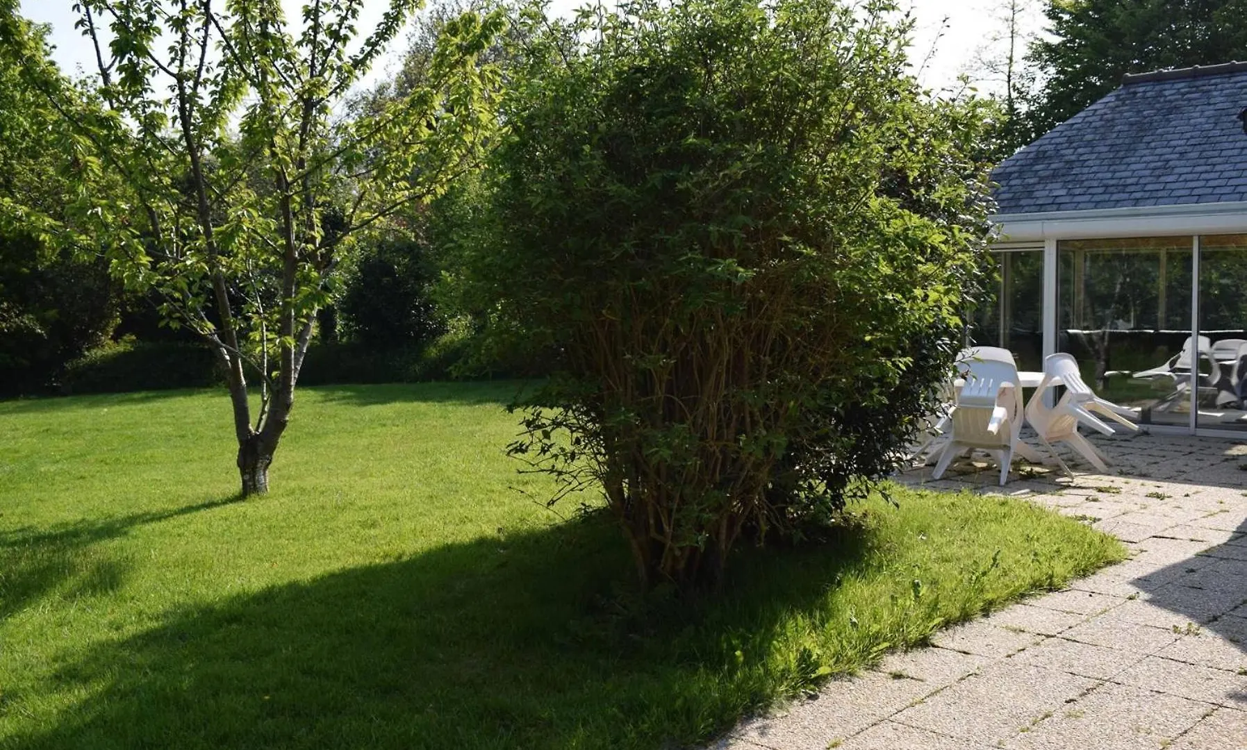 Villa De Plain-Pied Avec Wifi, Piscine Privee Sous Abris Haut A Pleumeur-Bodou - Ref 461