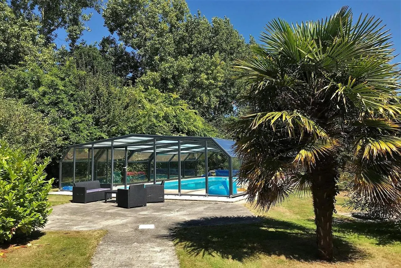 Villa De Plain-Pied Avec Wifi, Piscine Privee Sous Abris Haut A Pleumeur-Bodou - Ref 461 프랑스